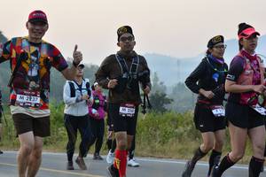 BIB: 2237, 256
                            <button type="button" onclick="openModal(6881203)" class="btn btn-primary btn-sm float-right btn-popup" data-toggle="modal" data-target=".modal-high-quality">
                        <i class="fas fa-shopping-cart"></i> Add to Cart
                    </button>
                                            <button type="button" onclick="isThisMe(6881203, true)" class="btn btn-success btn-sm float-right btn-popup btn-isme hidden" data-toggle="tooltip" data-placement="bottom" title="นี่คือรูปของคุณใช่ไหม คลิกที่นี่เพื่อเอาเข้าอัลบั้ม">
                        <i class="fas fa-plus"></i> Add to album
                    </button>
                    <button type="button" onclick="isThisMe(6881203, false)" class="btn btn-warning btn-sm float-right btn-popup btn-isnotme hidden">
                        <i class="fas fa-ban"></i> Remove from album
                    </button>